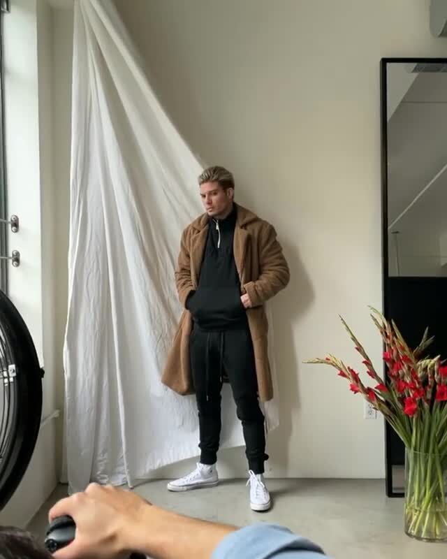 Play video
