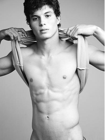 Joe D Martinez on Model Mayhem (4)