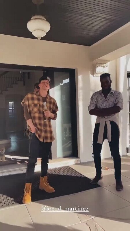 Play video