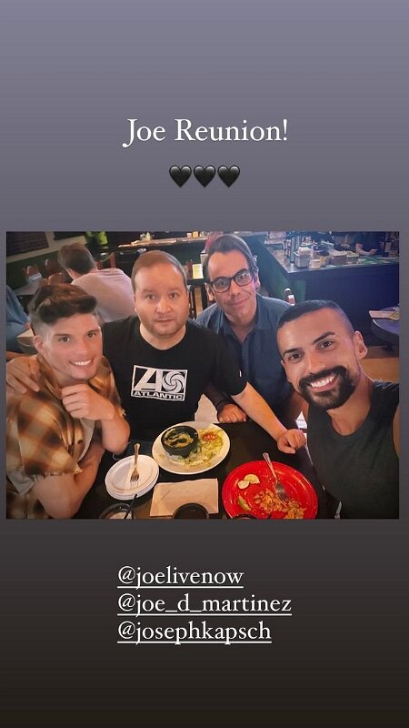 Joe D Martinez with his gay friends (26)