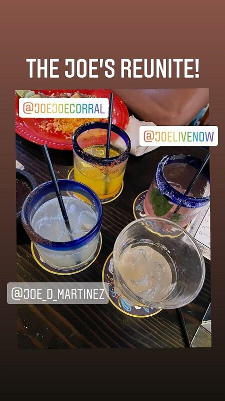 Joe D Martinez with his gay friends (27)