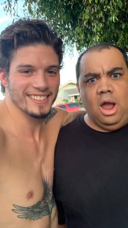 Joe D Martinez with his gay friends (37)
