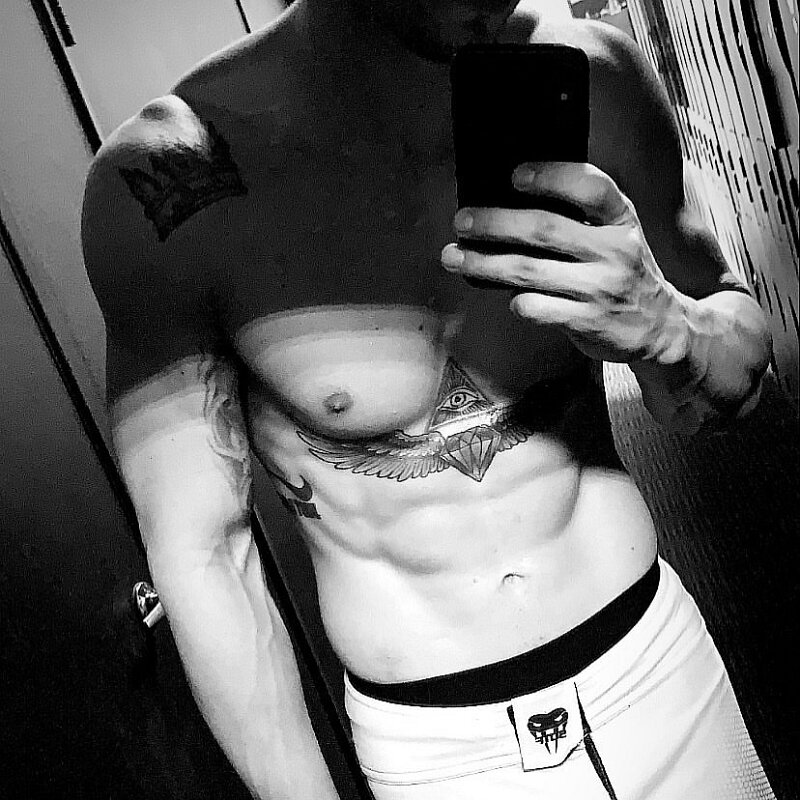 Joe D Martinez Selfies (310)