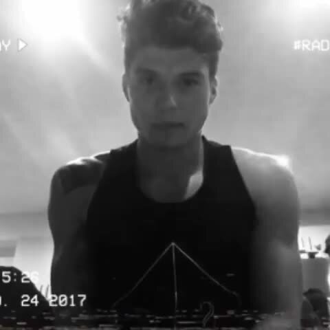 Play video
